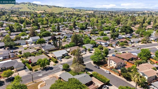 5515 Pennsylvania Blvd, Concord, CA 94521