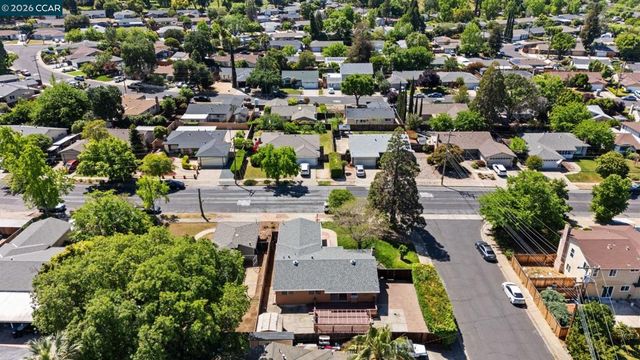 5515 Pennsylvania Blvd, Concord, CA 94521