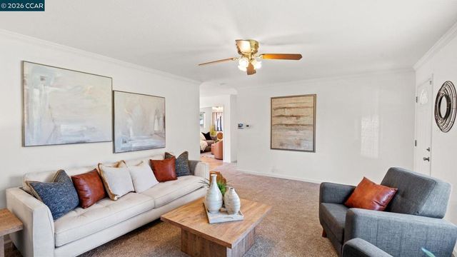 5515 Pennsylvania Blvd, Concord, CA 94521