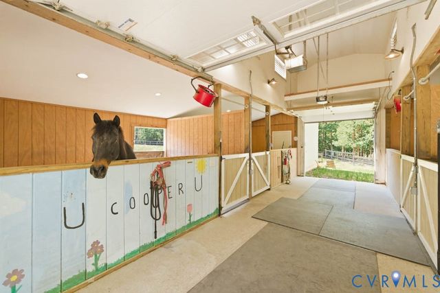 4005 W Chapel Dr, Goochland, VA 23063