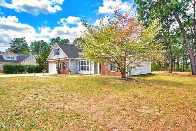 329 Green Links Drive, Cameron, NC 28326