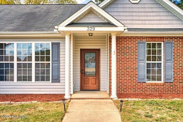 329 Green Links Drive, Cameron, NC 28326