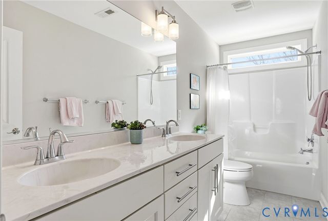 12050 Cameron Creek Rd, Glen Allen, VA 23059