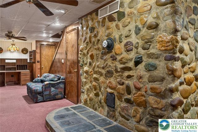 4793 Main Road West, Upper Milford Twp, PA 18049