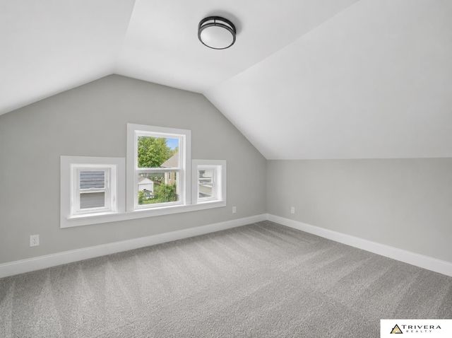 2711 Sumner Street, Lincoln, NE 68502