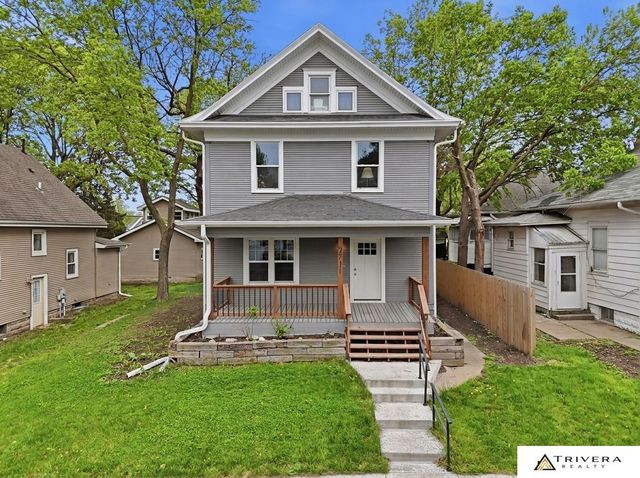 2711 Sumner Street, Lincoln, NE 68502