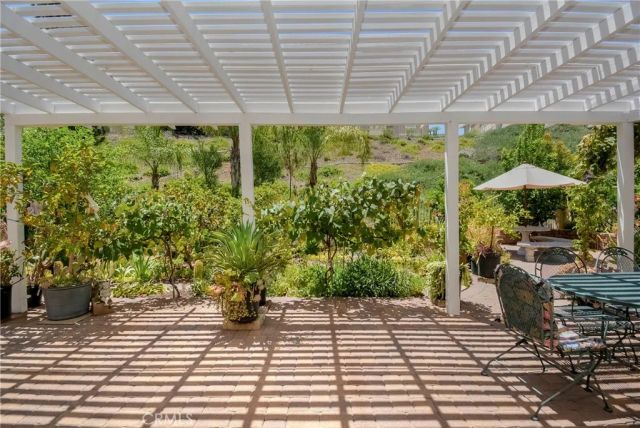 32 Via De La Valle, Lake Elsinore, CA 92532