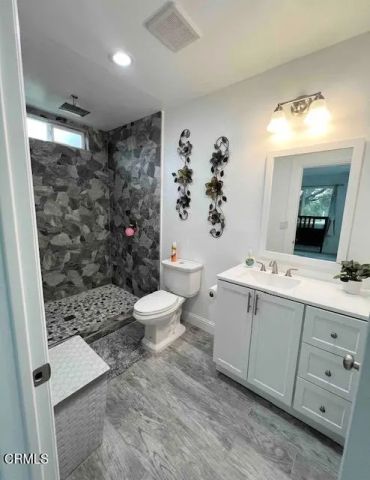 1010 N Ventura Avenue, Oak View, CA 93022