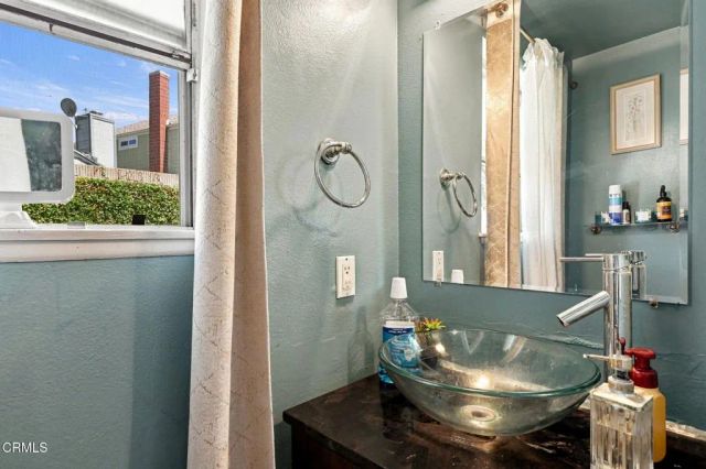 2033 Miramar Walk, Oxnard, CA 93035