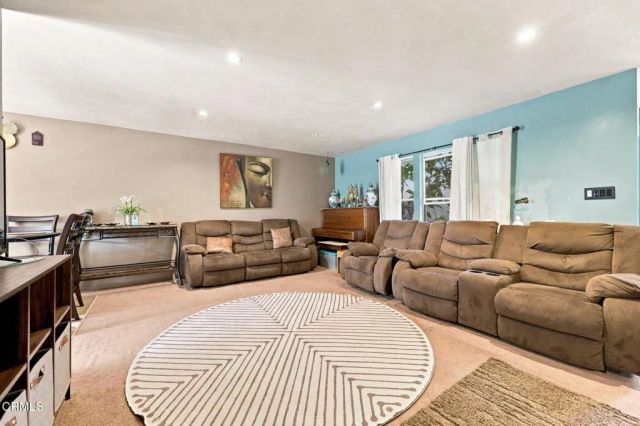 2033 Miramar Walk, Oxnard, CA 93035