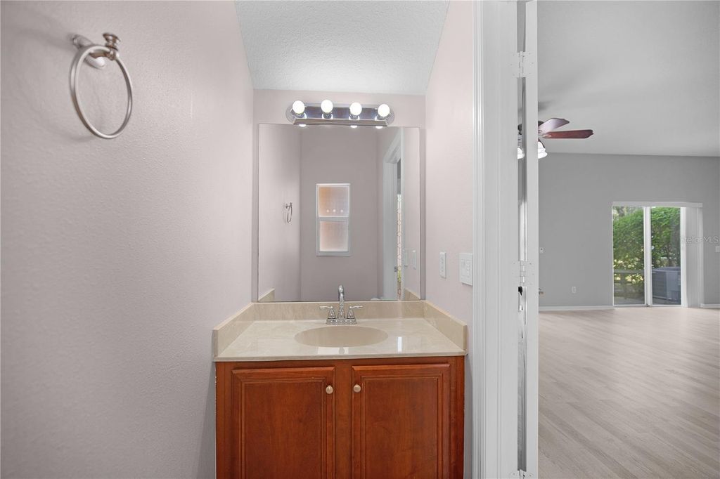 Image 14 of property listing at Address unavailable.