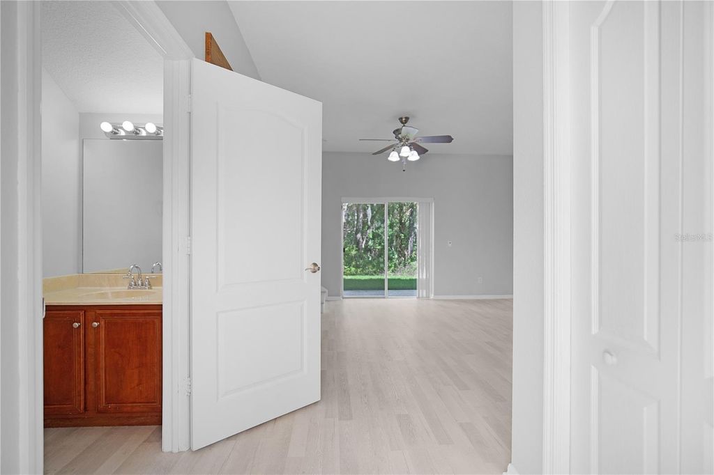 Image 15 of property listing at Address unavailable.