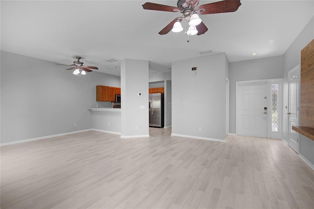 Image 20 of property listing at Address unavailable.