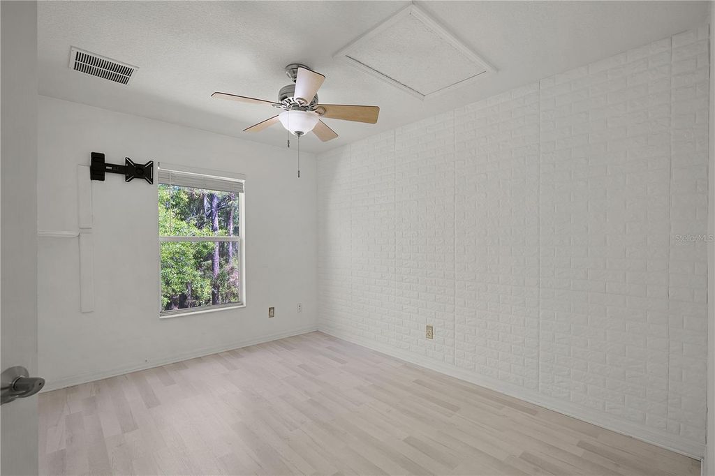 Image 39 of property listing at Address unavailable.