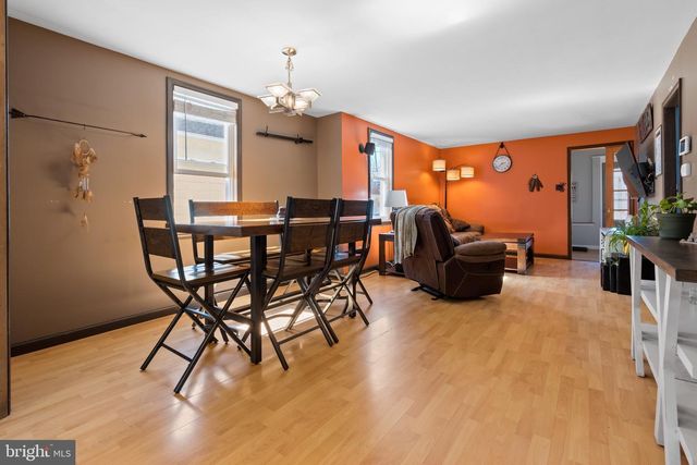 132 HICKMAN AVE, Gloucester City, NJ 08030