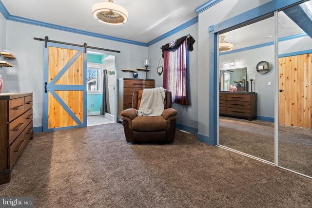 132 HICKMAN AVE, Gloucester City, NJ 08030