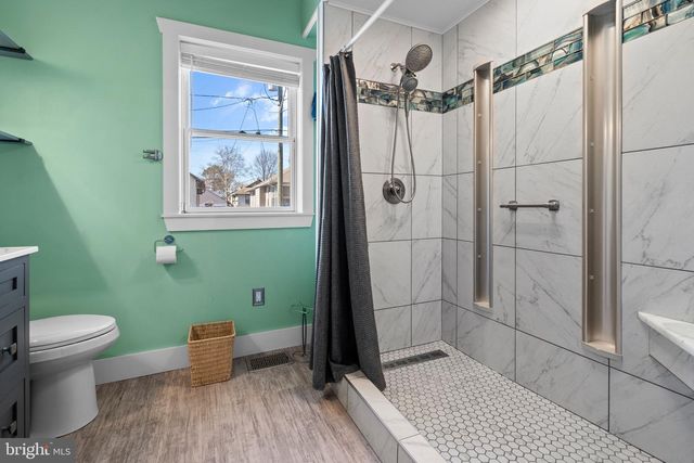 132 HICKMAN AVE, Gloucester City, NJ 08030