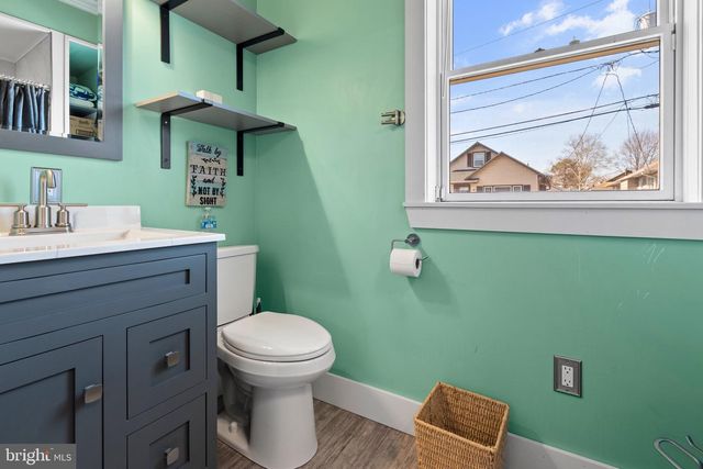 132 HICKMAN AVE, Gloucester City, NJ 08030