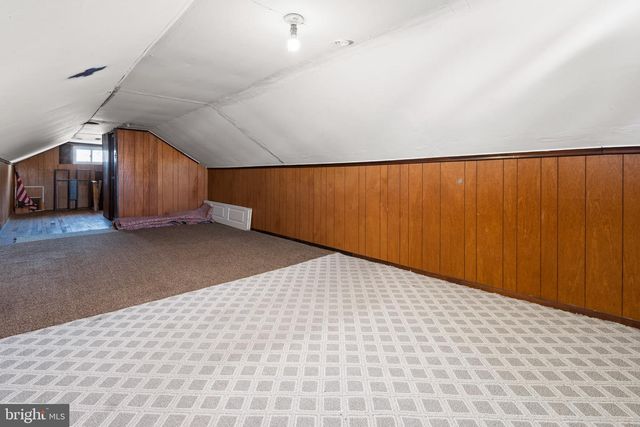 132 HICKMAN AVE, Gloucester City, NJ 08030