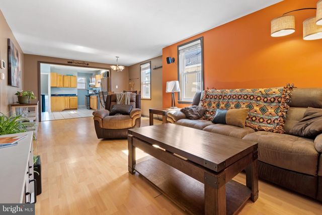 132 HICKMAN AVE, Gloucester City, NJ 08030