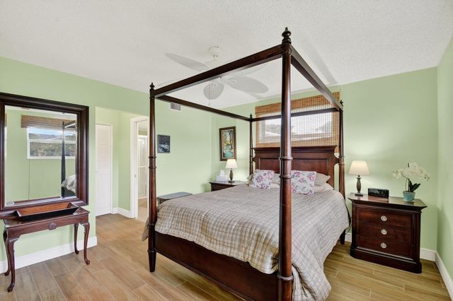 2856 Garden Drive 310, Lake Worth, FL 33461