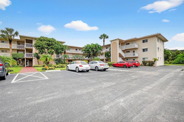 2856 Garden Drive 310, Lake Worth, FL 33461