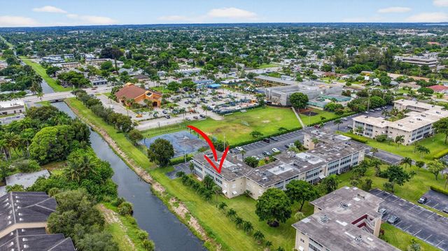 2856 Garden Drive 310, Lake Worth, FL 33461