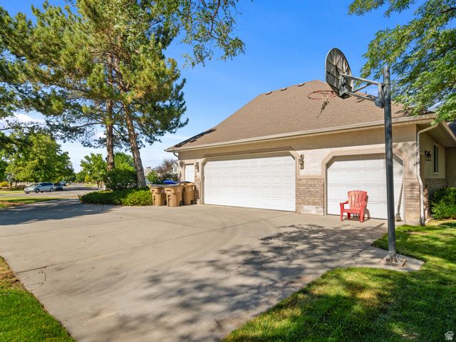 13357 S TRAIL RIDER CIR, Draper, UT 84020