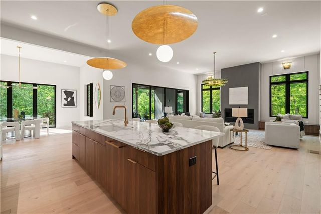 3212 Towerview Drive NE, Atlanta, GA 30324