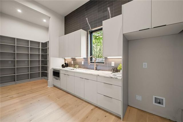 3212 Towerview Drive NE, Atlanta, GA 30324