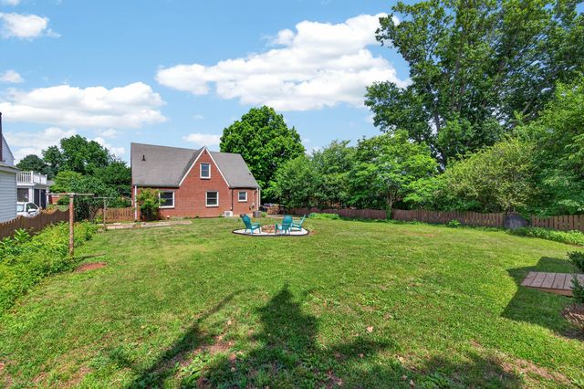 5214 Woodbury ST NW, Roanoke, VA 24012