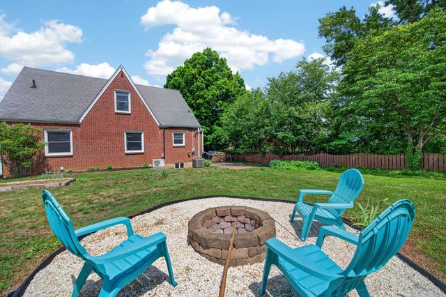 5214 Woodbury ST NW, Roanoke, VA 24012