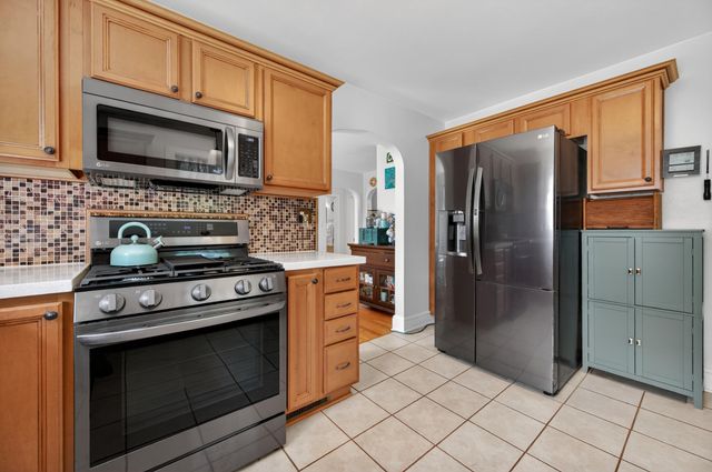 5214 Woodbury ST NW, Roanoke, VA 24012