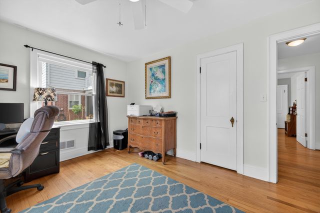 5214 Woodbury ST NW, Roanoke, VA 24012