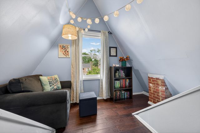 5214 Woodbury ST NW, Roanoke, VA 24012