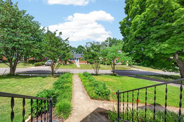 5214 Woodbury ST NW, Roanoke, VA 24012
