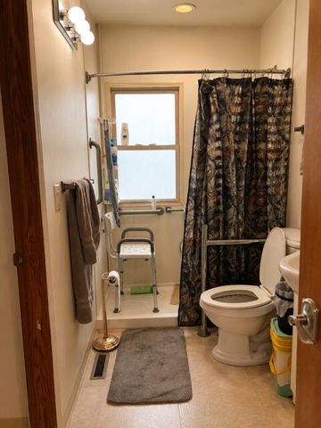 5030 W 27th Avenue, Gary, IN 46406