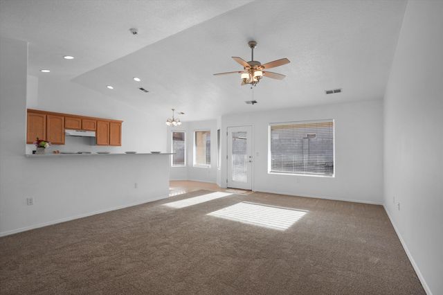 1690 Nancy Lopez Boulevard, Rio Communities, NM 87002