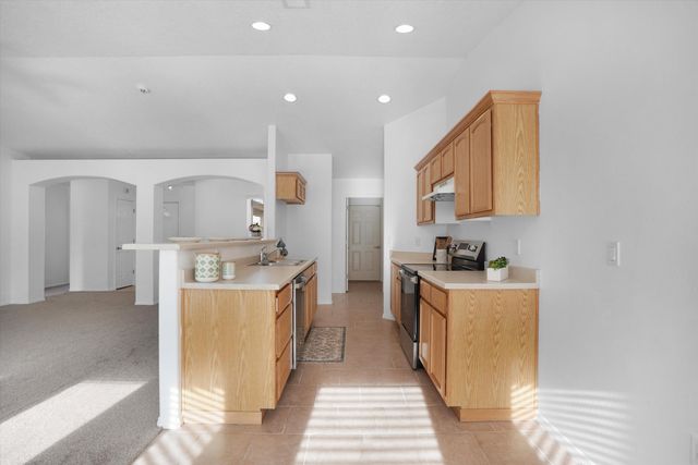 1690 Nancy Lopez Boulevard, Rio Communities, NM 87002