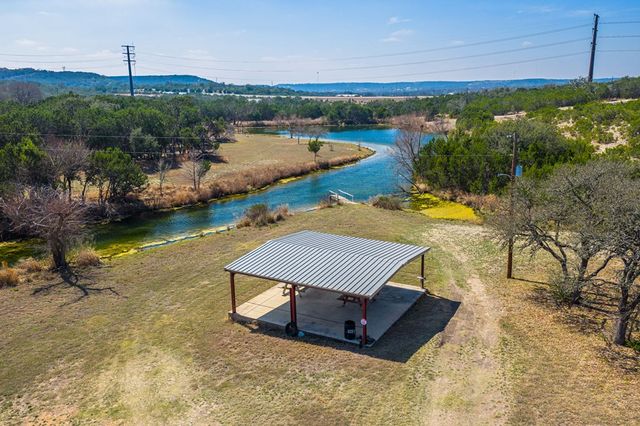 540 NE Stoney Brook Rd, Kerrville, TX 78028