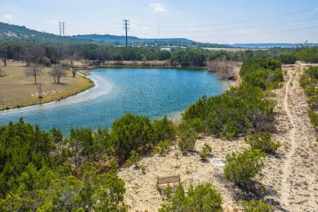 540 NE Stoney Brook Rd, Kerrville, TX 78028