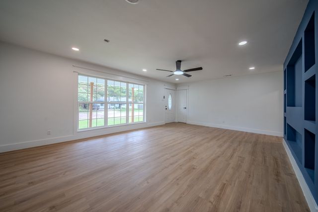 920 Treasure Road, Garland, TX 75041