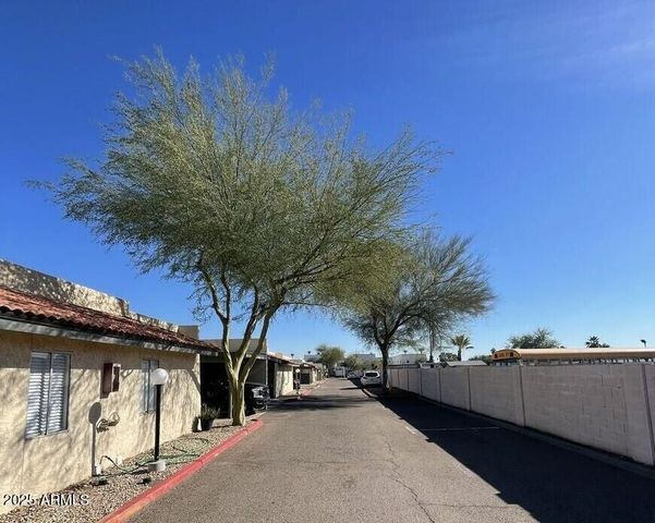 6531 N 67TH Avenue 109, Glendale, AZ 85301