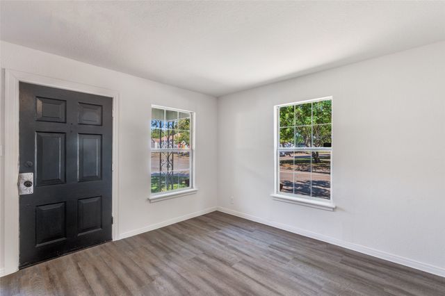 4101 Valentine Street, Fort Worth, TX 76107