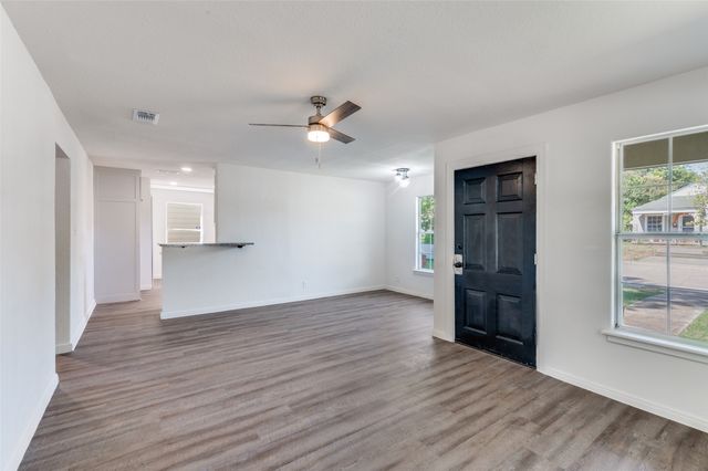 4101 Valentine Street, Fort Worth, TX 76107