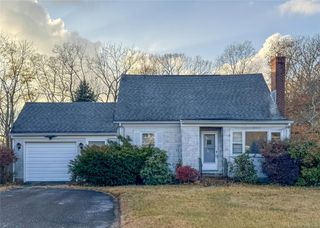 54 N Ocean Avenue, Center Moriches, NY 11934