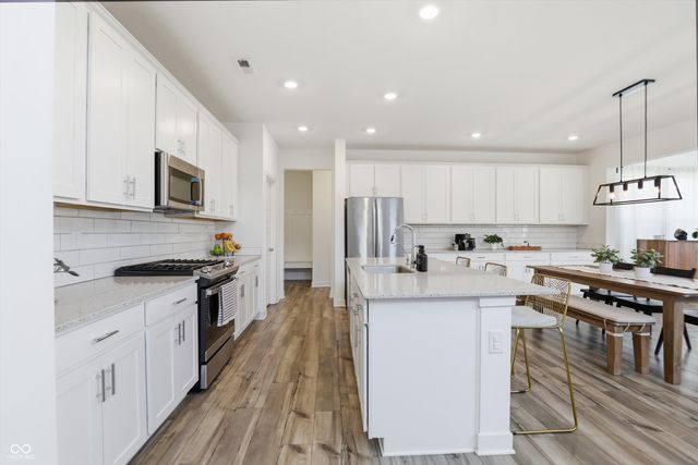 9639 Katana Circle, Fishers, IN 46040