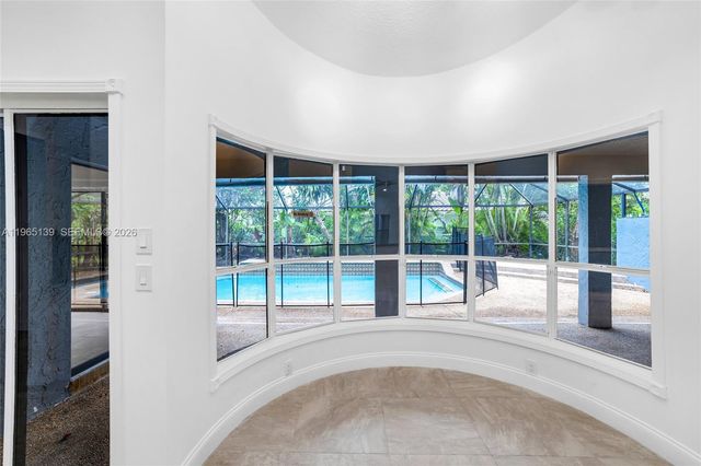 9033 NW 47th Ct, Coral Springs, FL 33067