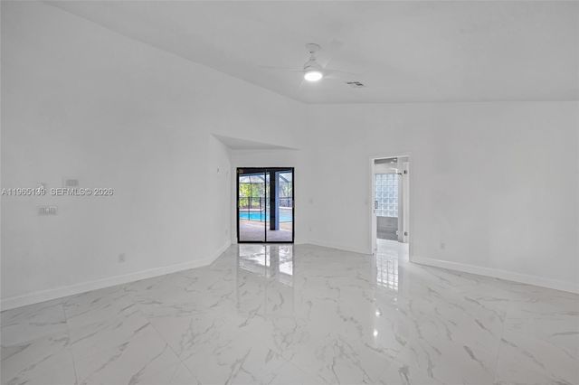 9033 NW 47th Ct, Coral Springs, FL 33067