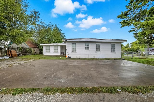 620 S Charles Street, Sherman, TX 75090